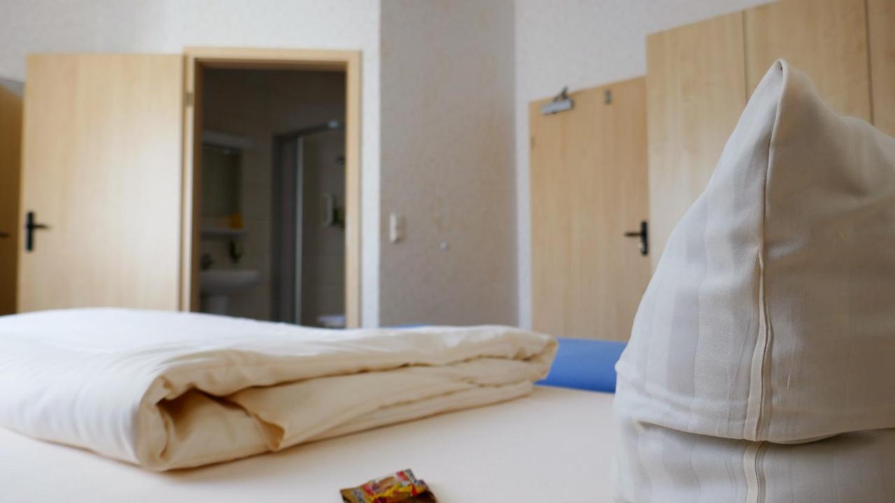 Christliche Gaestehaeuser Weinstrasse Neustadt an der Weinstrasse Luaran gambar