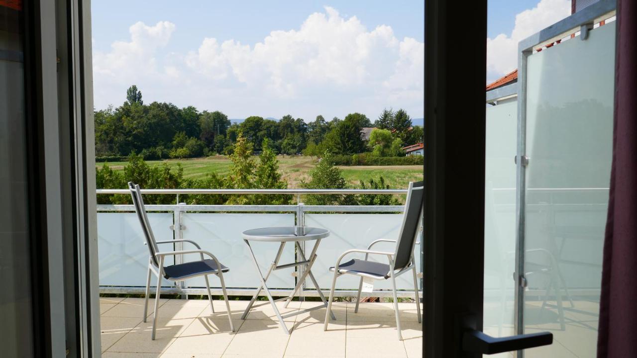 Christliche Gaestehaeuser Weinstrasse Neustadt an der Weinstrasse Luaran gambar